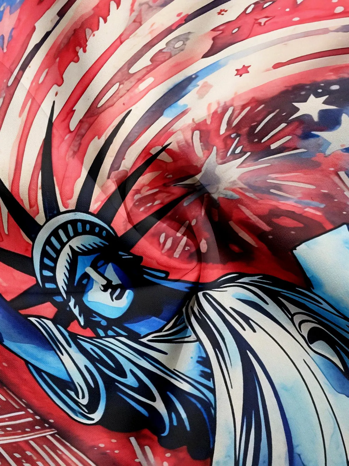 Men's Hand-drawn Statue of Liberty with American Flag Short Sleeve Shirt