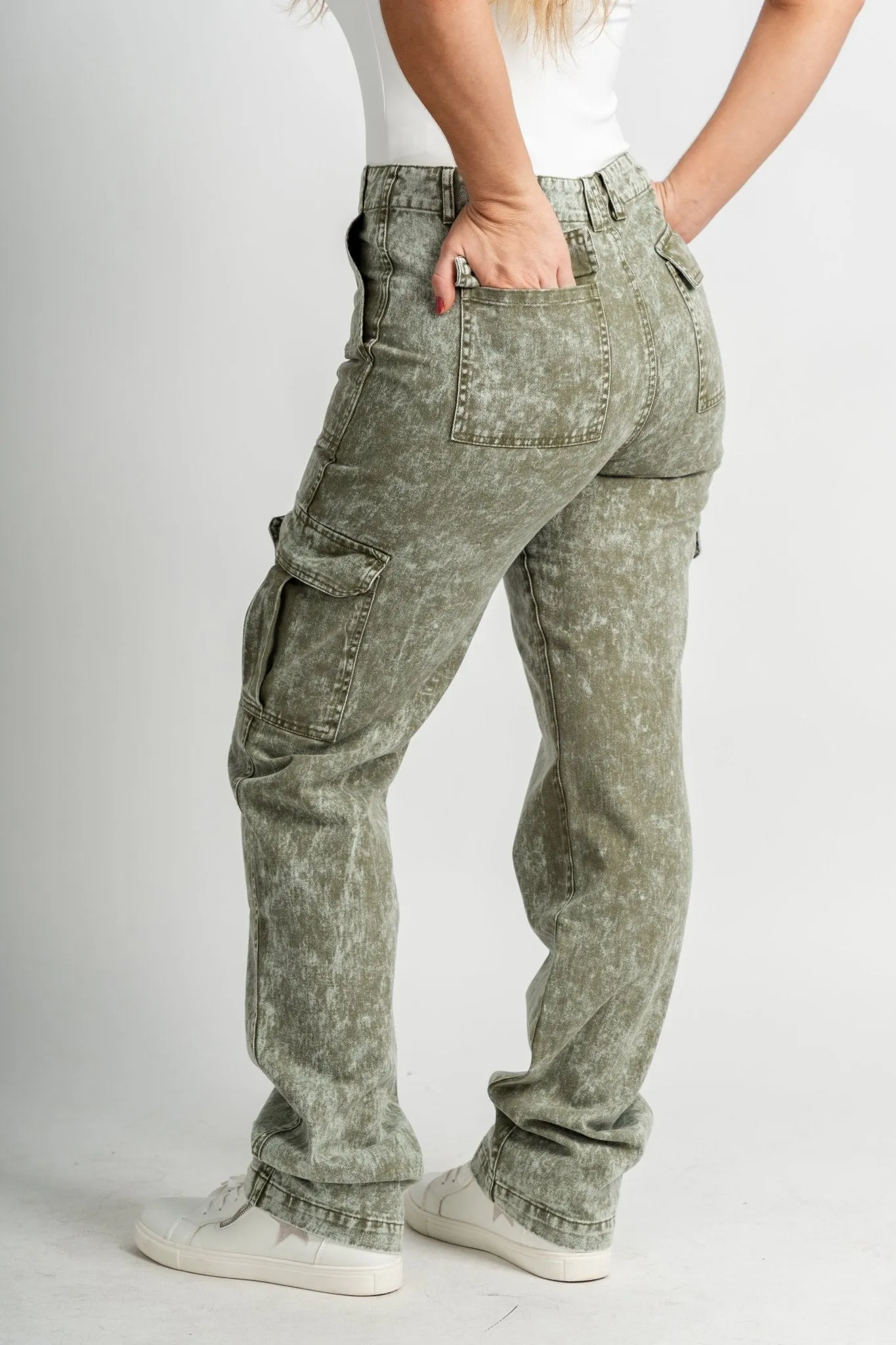 Washed cargo denim jeans olive