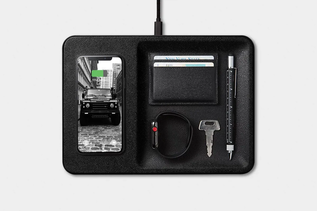 Wireless Charging Tray in Black